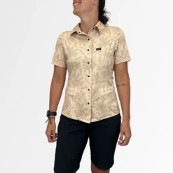 Women's Catalyst Mountain Bike Button-Down Shirt | Rhodo Tan