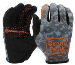 Youth Tech 2.0 Glove - Berm Peak Digital Camo