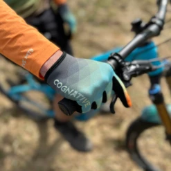 Diffuse Tech 2.0 Glove (Earth) -Cognativemtb Shop Gloves2
