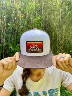 Go Ride Your Bike Horizon - Flat Bill Trucker (White/Earth) -Cognativemtb Shop IMG 4313