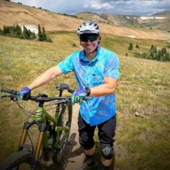 Men's Catalyst Mountain Bike Button-Down Shirt | Dropical Oil Slick -Cognativemtb Shop MensOilSlick4