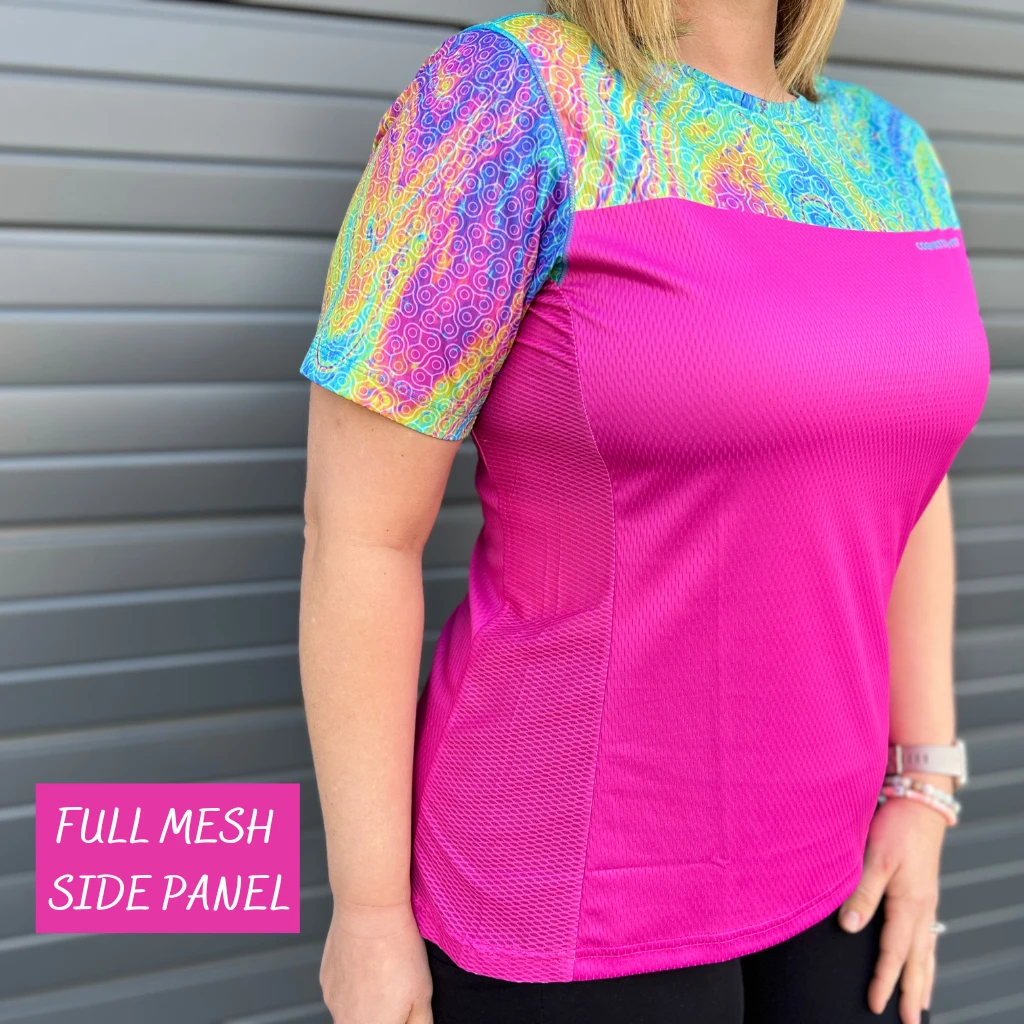 Women's Short Sleeve VersaTech™ MTB Jersey (Oil Slick) *NEW UPDATED FIT* 2 Women's Short Sleeve VersaTech™ MTB Jersey (Oil Slick) *NEW UPDATED FIT* - Image 2