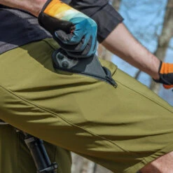 Men's Guide Trail MTB Shorts (Moss) -Cognativemtb Shop mensshortsproduct3